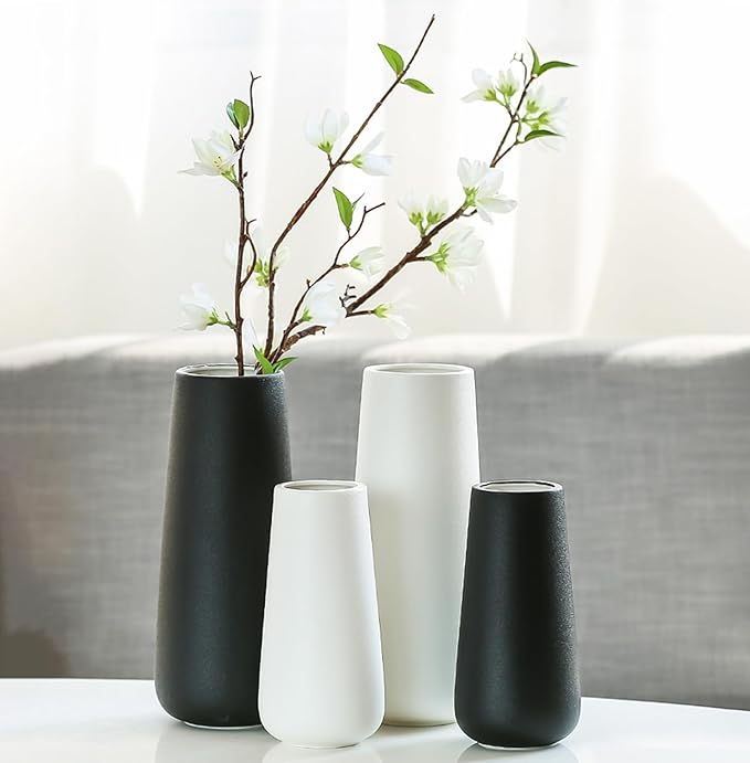 20CM Tall Matt Black Ceramic Vase – Minimalist Rustic Style for Flowers &amp; Pampas Grass (JUZAI) Product Specifications